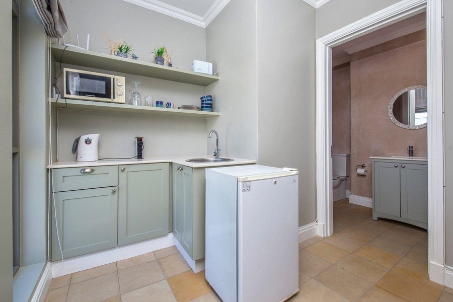 6 Bedroom Property for Sale in Myoli Beach Western Cape